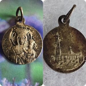 Vintage Our Lady of Czestochowa medal pendant charm silver tone